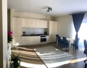 Apartament 3 camere, semidecomandat, 60mp, balcon, parcare subterana Iulius Mall