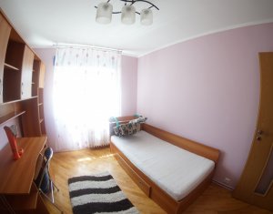 De vanzare apartament 3 camere, decomandat, 65 mp, Zorilor, Gheorghe Dima