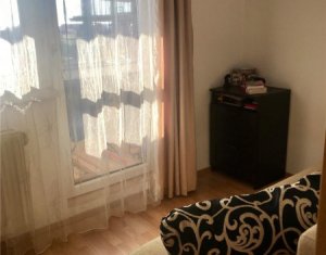 Vindem apartament cu o camera, 37 mp, mobilat, utilat, cartier Intre Lacuri