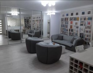 Vanzare apartament 3 camere, 78 mp, garaj, situat in Floresti, zona Stejarului