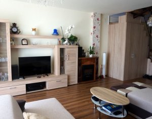 Apartment 3 rooms for sale in Floresti