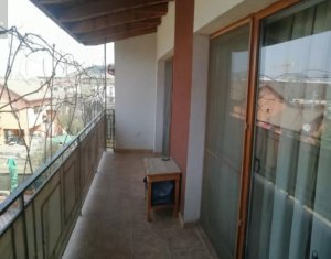 Vanzare apartament 4 camere, situat in Floresti, zona Tautiului