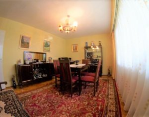 Appartement 4 chambres à vendre dans Cluj-napoca, zone Manastur
