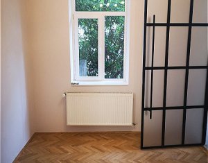 Appartement 3 chambres à vendre dans Cluj-napoca, zone Centru