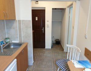 Apartament modern 2 camere, 43 mp, balcon, renovat 2019, mobilat, Gheorgheni