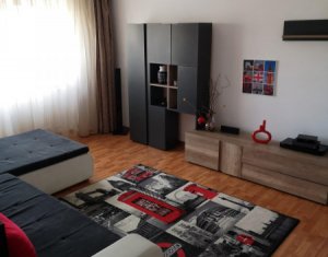 Apartament 3 camere decomandat, zona strazii Bucuresti, Marasti