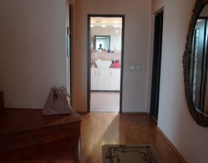 Appartement 5 chambres à vendre dans Cluj-napoca, zone Iris