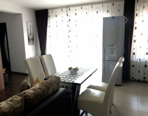 Apartment 3 rooms for sale in Floresti