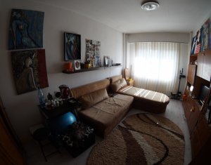 Vanzare apartament cu 3 camere Piata Marasti