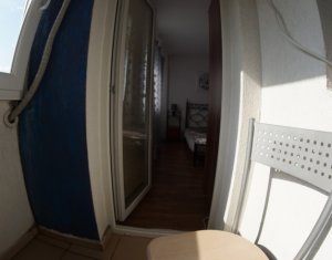 Apartament o camera decomandat 38mp, strada Calea Turzii cu garaj subteran