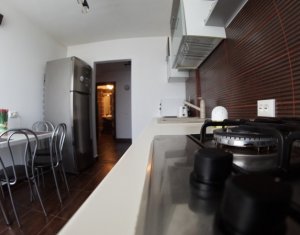 Apartament 2 camere decomandat 52mp cartier Buna Ziua zona Grand Hotel Italia