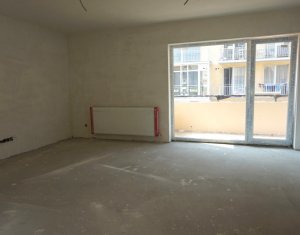 Vanzare apartament cu 2 camere, suprafata generoasa, semifinisat, Floresti