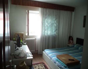 Apartament cu 3 camere, Mogosoaia, Manastur