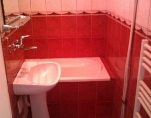 Apartament 3 camere, etaj intermediar, zona Big, cartierul Manastur