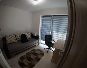 Apartament de 3 camere semidecomandate, cartier Marasti