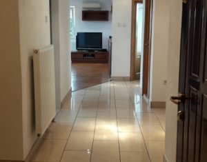 Appartement 4 chambres à vendre dans Cluj-napoca, zone Zorilor