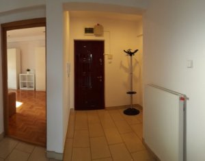 Apartament 4 camere, singur pe nivel, 120mp, 4 locuri de parcare