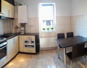 Apartament 4 camere, singur pe nivel, 120mp, 4 locuri de parcare