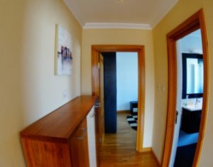 Appartement 3 chambres à vendre dans Cluj-napoca, zone Marasti