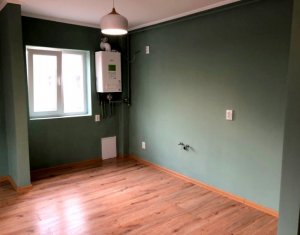 Apartament 2 camere, nou, finisat, zona Eroilor