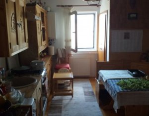 Apartament 3 camere, decomanadat, zona Marasti