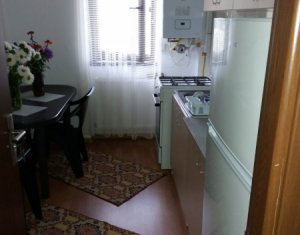 Vanzare apartament 2 camere decomandate, situat in Floresti, zona Stejarului
