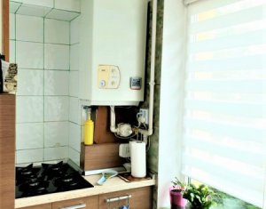 Vand apartament 2 camere, decomandat, Marasti, zona Intre Lacuri