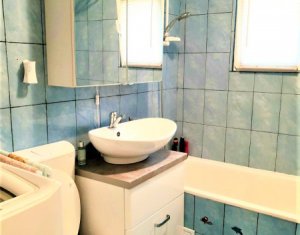 Vand apartament 2 camere, decomandat, Marasti, zona Intre Lacuri