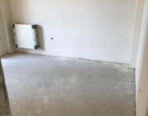 Vanzare apartament 3 camere plus parcare subterana, Buna Ziua