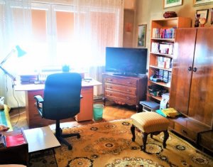 Apartment 5 rooms for sale in Cluj-napoca, zone Centru