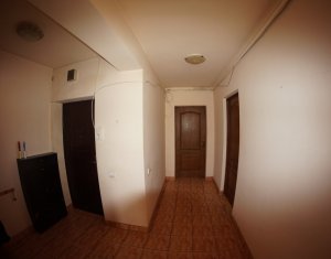 Apartament 3 camere, confort sporit, la cheie cu garaj si parcare, Zorilor