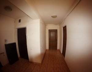 Apartament 3 camere, confort sporit, la cheie cu garaj si parcare, Zorilor