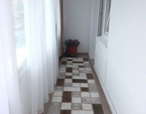 Vanzare apartament 3 camere decomandate, etaj 1, zona Marasti