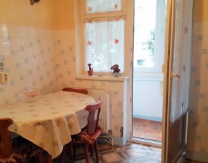 Vanzare apartament 3 camere, Grigorescu, zona Profi, etaj intermediar, clasic