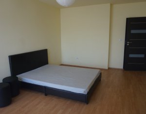 Apartment 3 rooms for sale in Cluj-napoca, zone Baciu