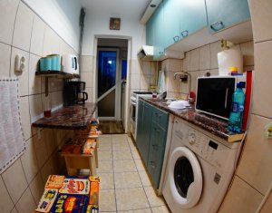 Appartement 3 chambres à vendre dans Cluj-napoca, zone Manastur