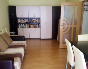 Vanzare apartament cu 2 camere, decomandat, Floresti, strada Porii