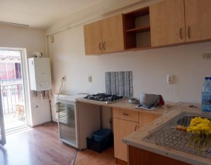 Vanzare apartament cu o camera in Floresti, strada Eroilor