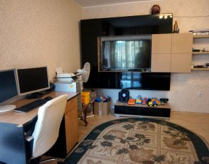 Vanzare apartament cu 2 camere, Floresti, strada Florilor