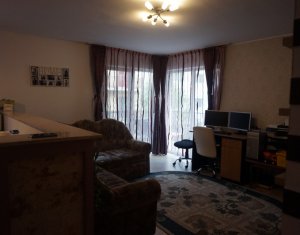 Vanzare apartament cu 2 camere, Floresti, strada Florilor