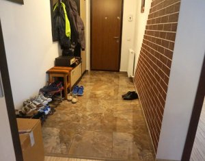 Vanzare apartament cu 2 camere, Floresti, strada Florilor