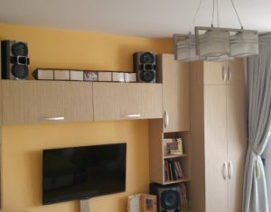 Vand apartament 3 camere, Gheorgheni, zona complex Mercur