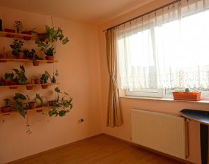 Vanzare apartament cu 2 camere, partial mobilat, Florilor, Floresti