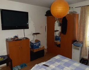 Apartament 1 camera de vanzare, 28 mp,  zona Piata Cipariu