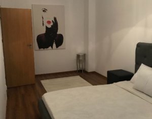 Apartament cu 2 camere, 50 mp, balcon,  Centru, zona Traian