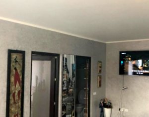 Vanzare apartament cu 2 camere, ultrafinisat, Floresti, strada Eroilor