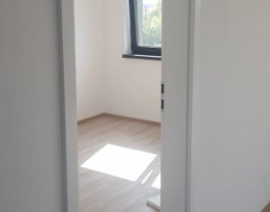 Vanzare apartament 2 camere, confort sporit, zona Iulius Mall