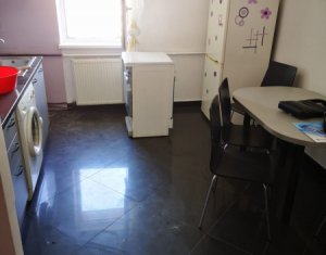 Appartement 3 chambres à vendre dans Cluj-napoca, zone Manastur