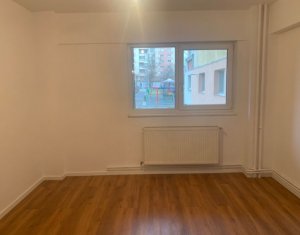 Appartement 2 chambres à vendre dans Cluj-napoca, zone Intre Lacuri