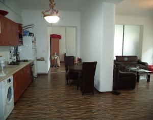 Apartment 4 rooms for sale in Cluj-napoca, zone Centru